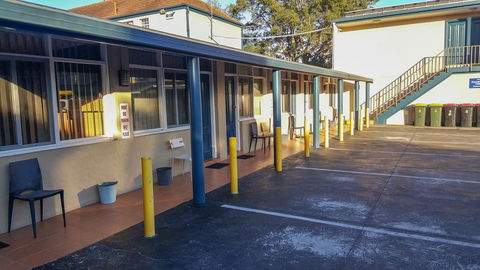 Windsor Motel - Dentist Find 3