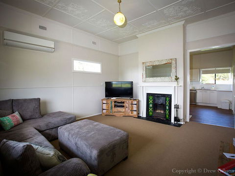 Wine Country Cottage Located Right At The Hunter Valley Gateway, Close To Everything - Dentist Find 1