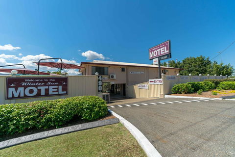 Winter Sun Motel - Dentist Search 2