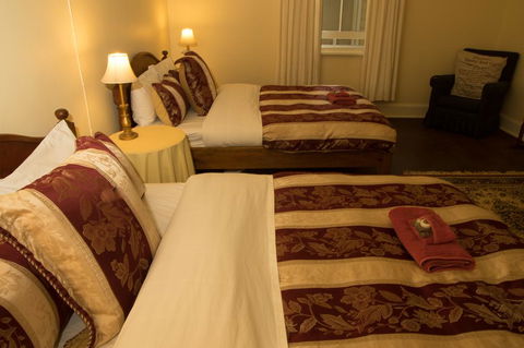 Wooleen Station - Dentist Find 2