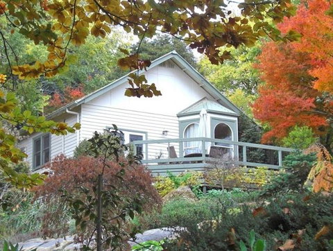Woolrich Historic Garden Accommodation - Dentist Find 0