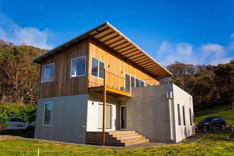 Wye Not Escape - Dentist Find 1