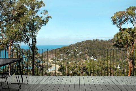 WYE UP - Through The Treetops. Out To The Sea. - Dentist Search 0