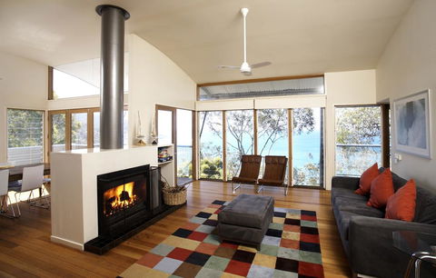 Wye View Architecturally Designed Stunning Views - Dentist Search 0