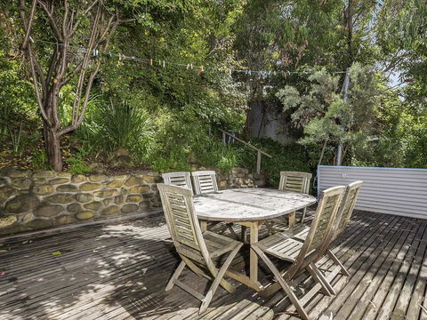 Wye View Architecturally Designed Stunning Views - Dentist Search 3