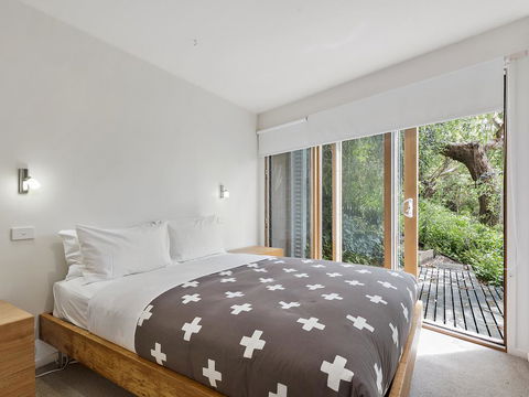 Wye View Architecturally Designed Stunning Views - Dentist Search 2