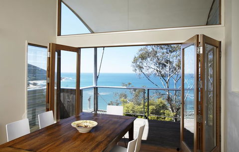 Wye View Architecturally Designed Stunning Views - Dentist Search 1