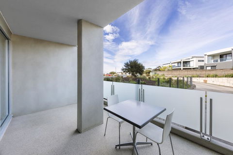 Wyndham Resort Torquay - Dentist Find 2