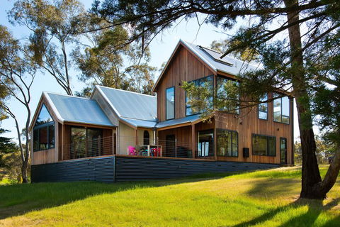 Yandoit Church - Dentist Find 1