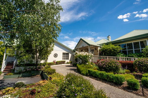 Yarra Gables - Dentist Search 1