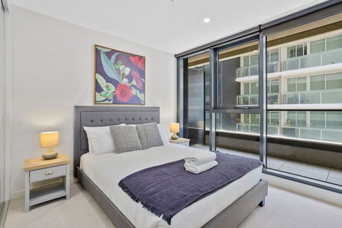 YARRA - YARRA Toorak Rd & Chapel St. Pool, Gym & Parking - Dentist Find 2