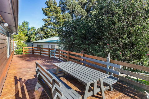 YARRABEE - The Perfect Getaway! - Dentist Find 3