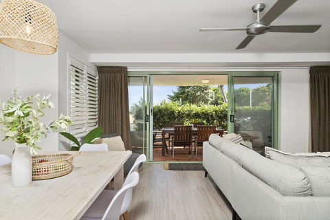 Your Luxury Escape - Karinya At Surfside - Dentist Search 3