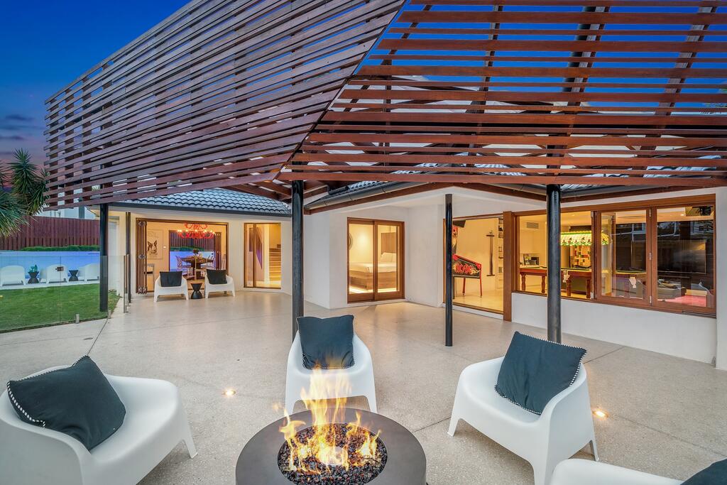 Your Luxury Escape - OneCoral - Luxury Living at Byron Bay