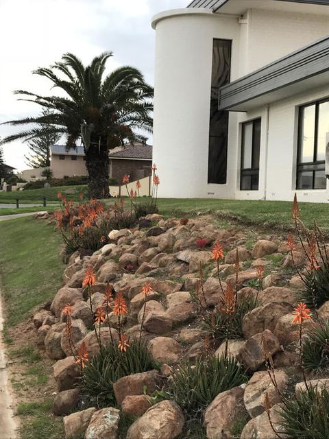 Zebras Guest House Geraldton - Dentist Search 3