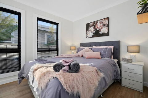 Zoo Villas : Villa Zebra - Central Wynyard - Dentist Search 3