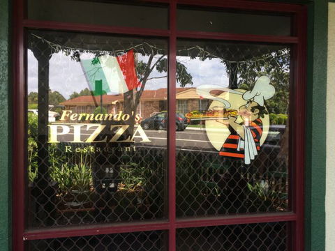 Fernandos Pizza Restaurant - Dentist Find 2