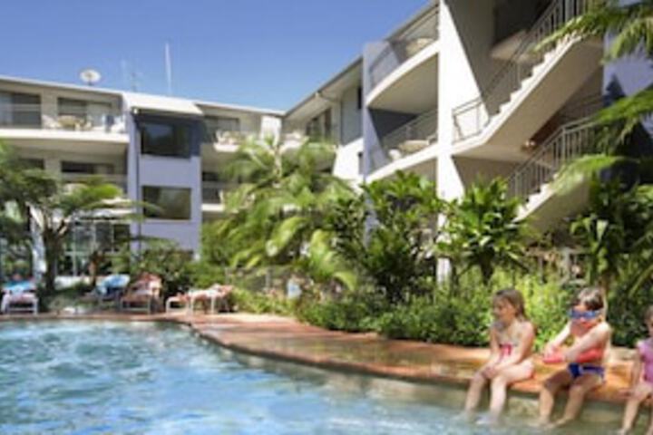 Flynns Beach Resort