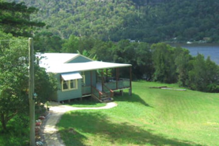 Singletons Retreat