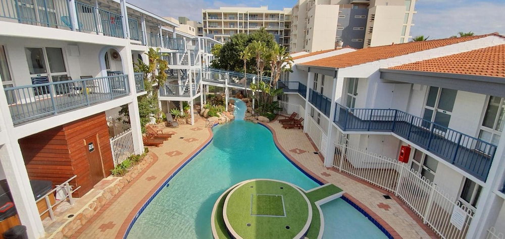West Beach Lagoon 212 - Gorgeously decorated