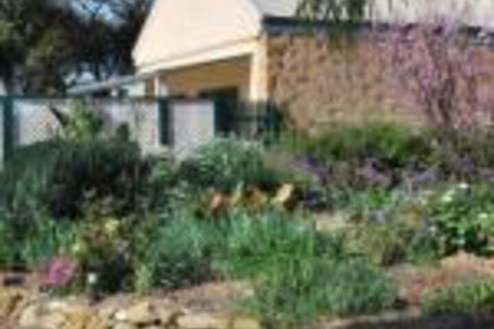 Brayfield Cottage
