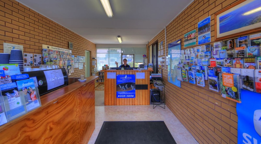 Low Head Tourist Park - Caravan Park