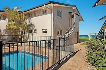 Lennox Head Beachfront Apartments
