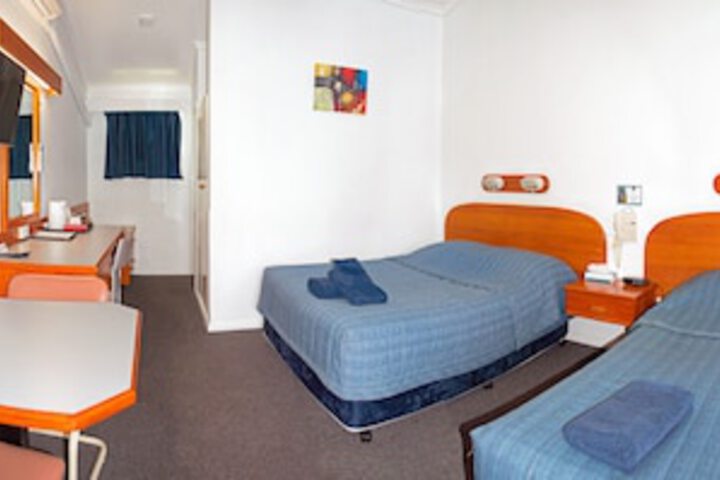 Rest Point Motor Inn