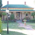Tara House Bed  Breakfast