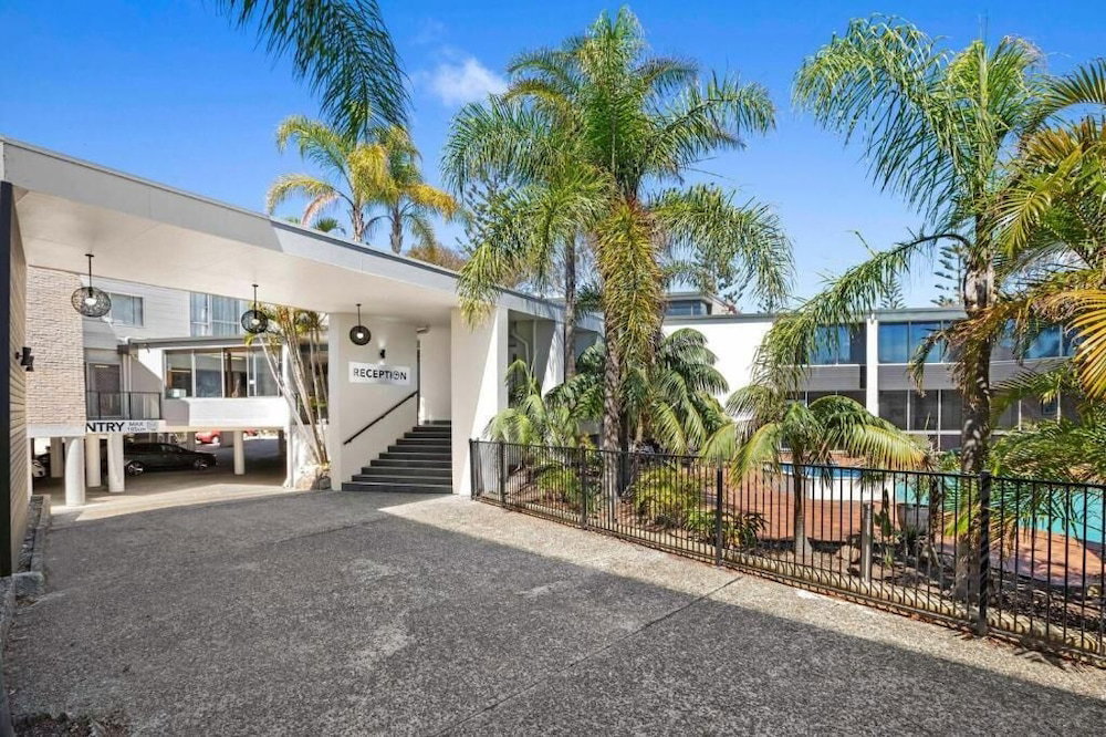 Palm Court Motor Inn