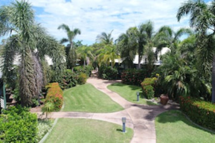 Cocos Beach Bungalows