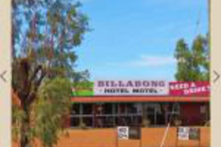 Billabong Hotel