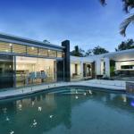 2 Andrews  Port Douglas