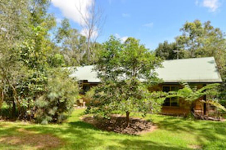 Bushland Cottages and Lodge