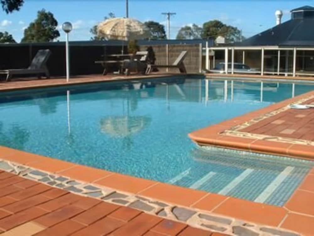 Bairnsdale Motor Inn