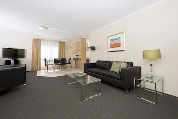 Accommodate Canberra - Kingston Court