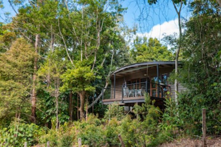Whispering Valley Cottage Retreat
