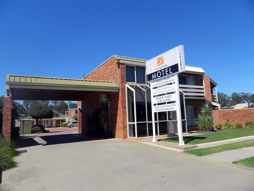 cluBarham Motel