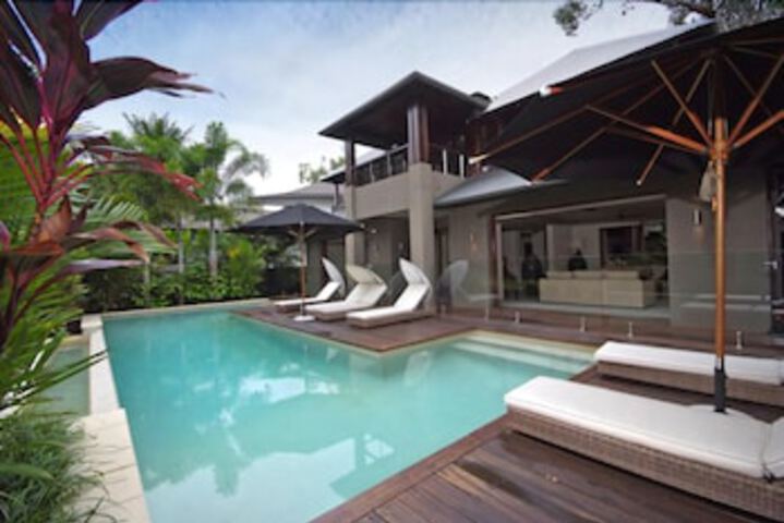 26 Beachfront Mirage