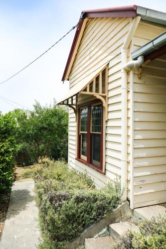 Miss Pyms Cottage