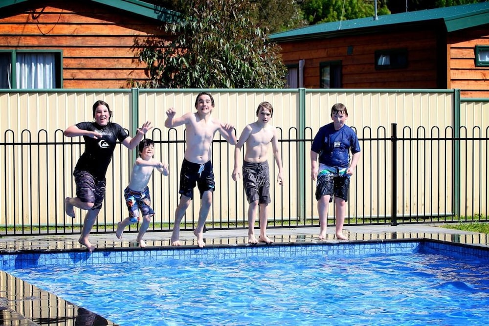 Riverglen Holiday Park