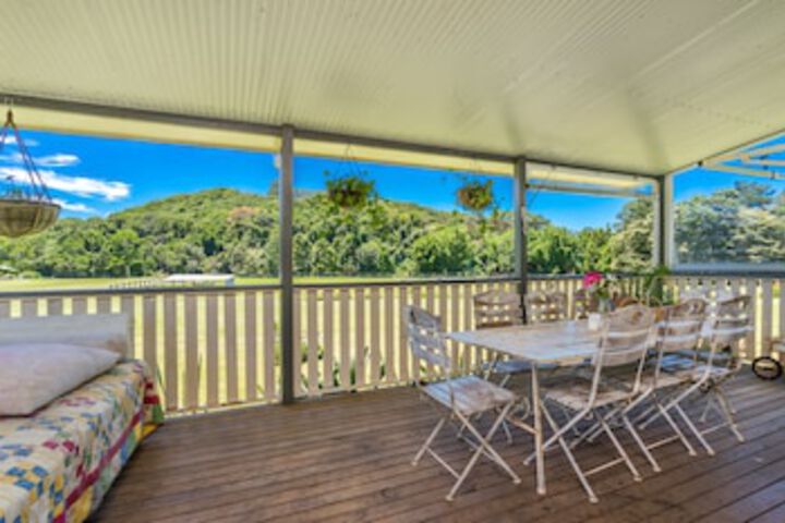 Escape to Baileys on Fernleigh