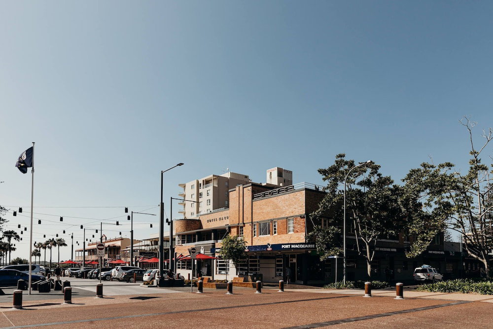 Port Macquarie Hotel
