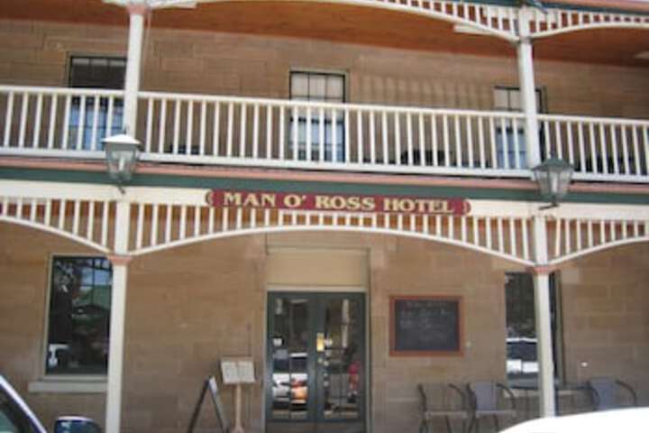 Ross Hotel