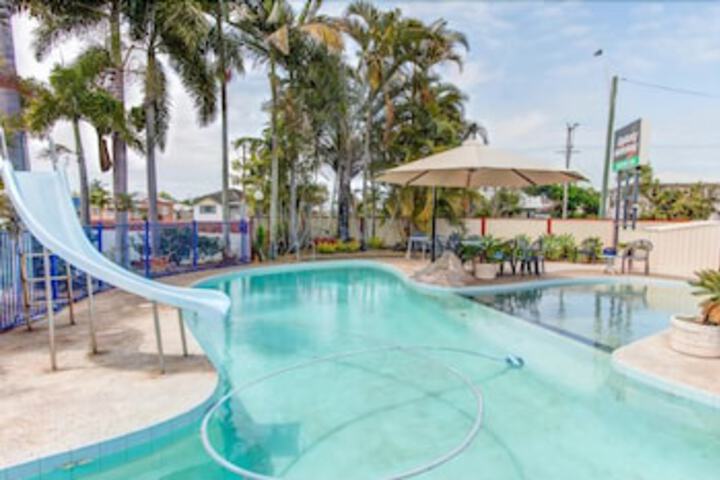 Galaxy Mackay Motor Inn