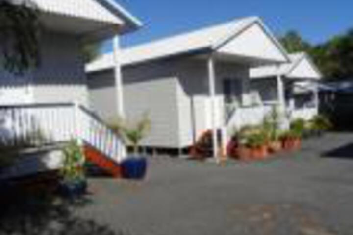 Augathella Palms Motel