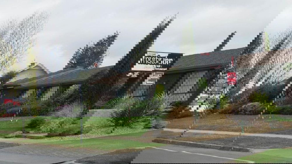 Bristol Hill Motor Inn
