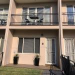 Travers Street Apartment