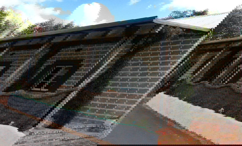 Bakehouse '38 Restaurant  Guesthouse