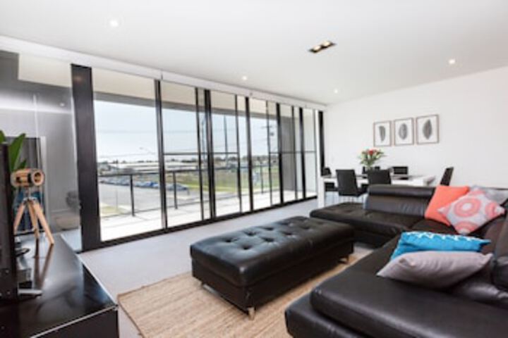 4 Bedroom Executive Apartment in the CBD